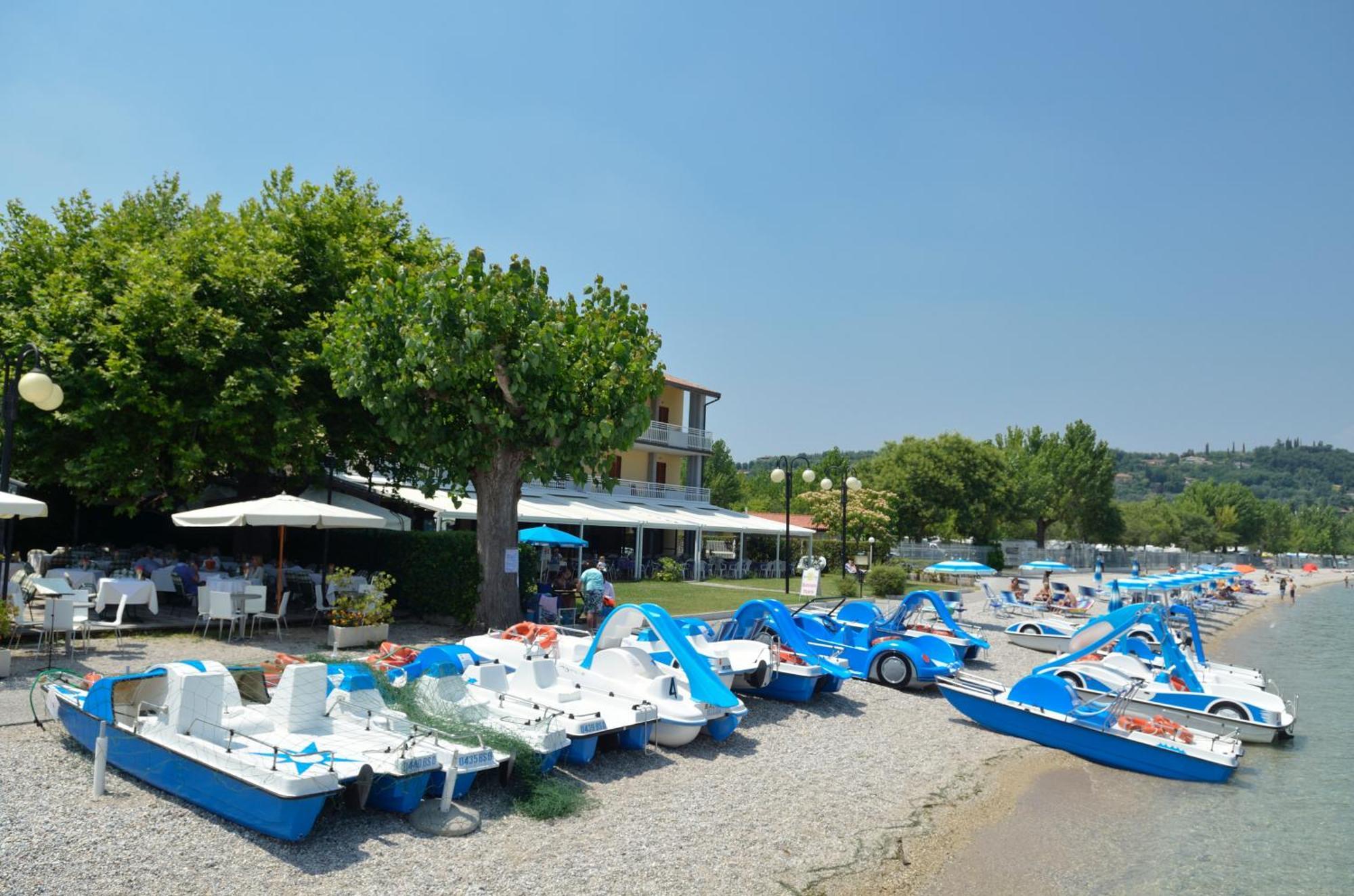Bellerive Ristorante Albergo Manerba del Garda Eksteriør billede