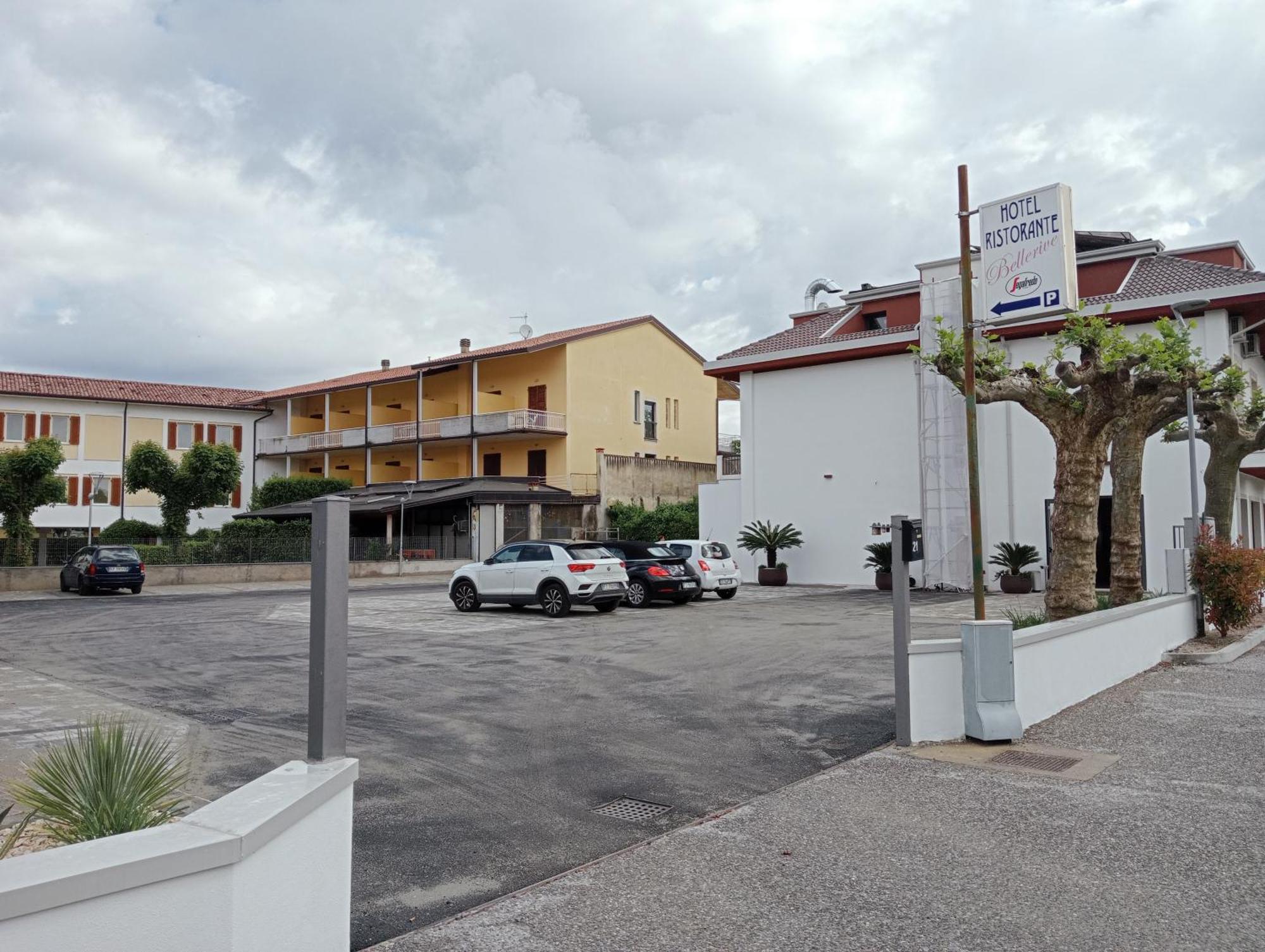 Bellerive Ristorante Albergo Manerba del Garda Eksteriør billede
