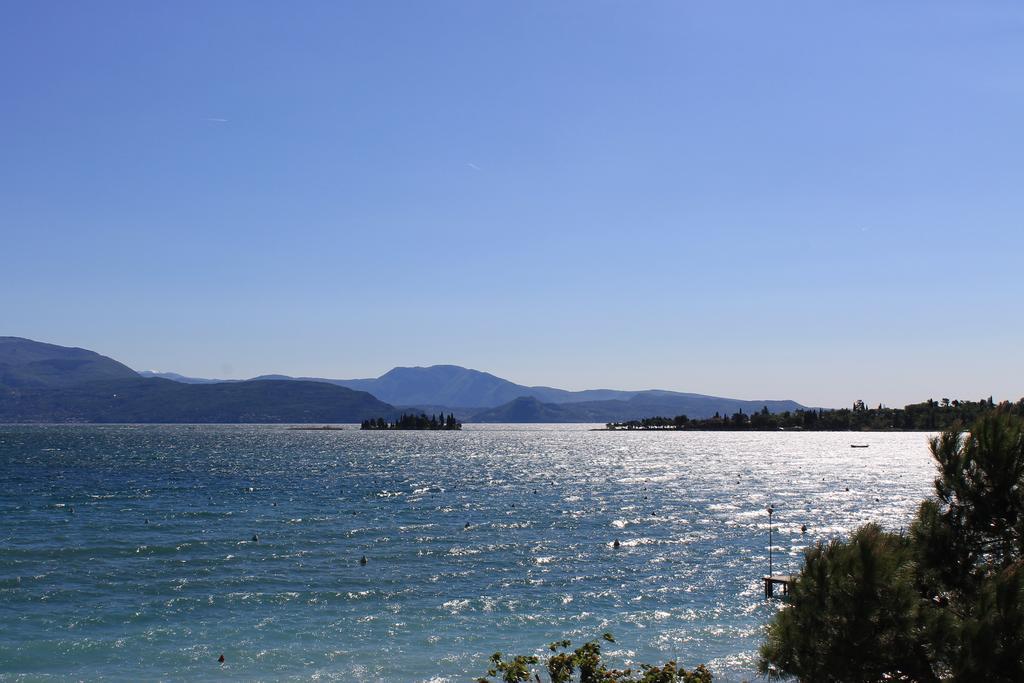 Bellerive Ristorante Albergo Manerba del Garda Eksteriør billede