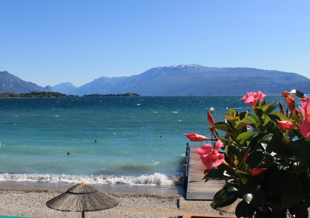 Bellerive Ristorante Albergo Manerba del Garda Eksteriør billede