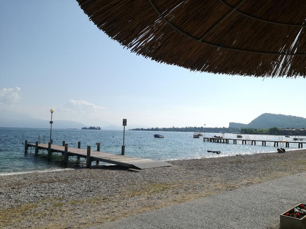 Bellerive Ristorante Albergo Manerba del Garda Eksteriør billede