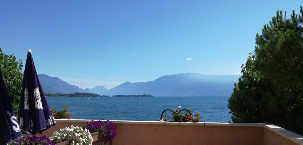 Bellerive Ristorante Albergo Manerba del Garda Eksteriør billede