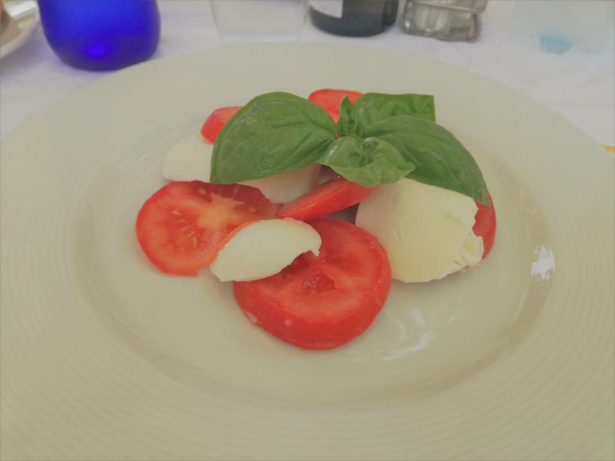 Bellerive Ristorante Albergo Manerba del Garda Eksteriør billede